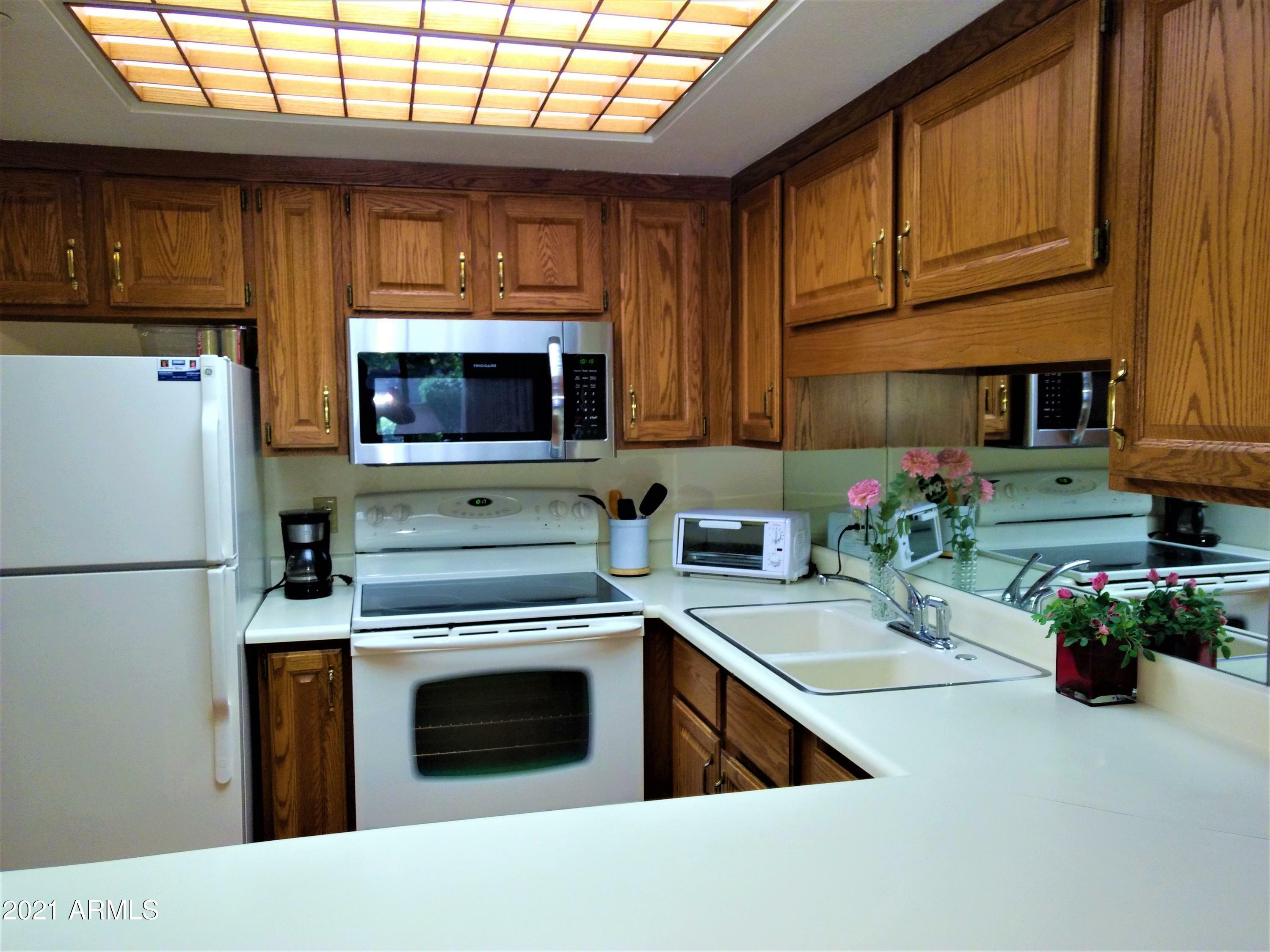 Property Photo:  10330 W Thunderbird Boulevard  AZ 85351 