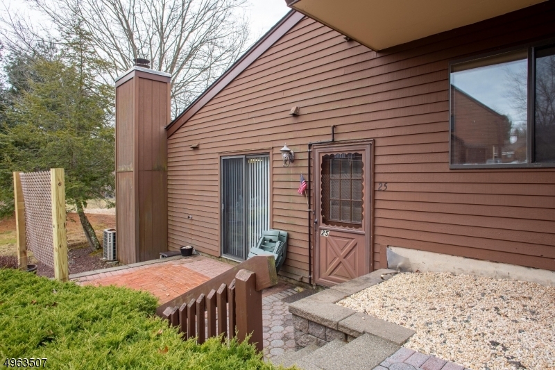 Property Photo:  25 Meadowview Dr  NJ 08801 