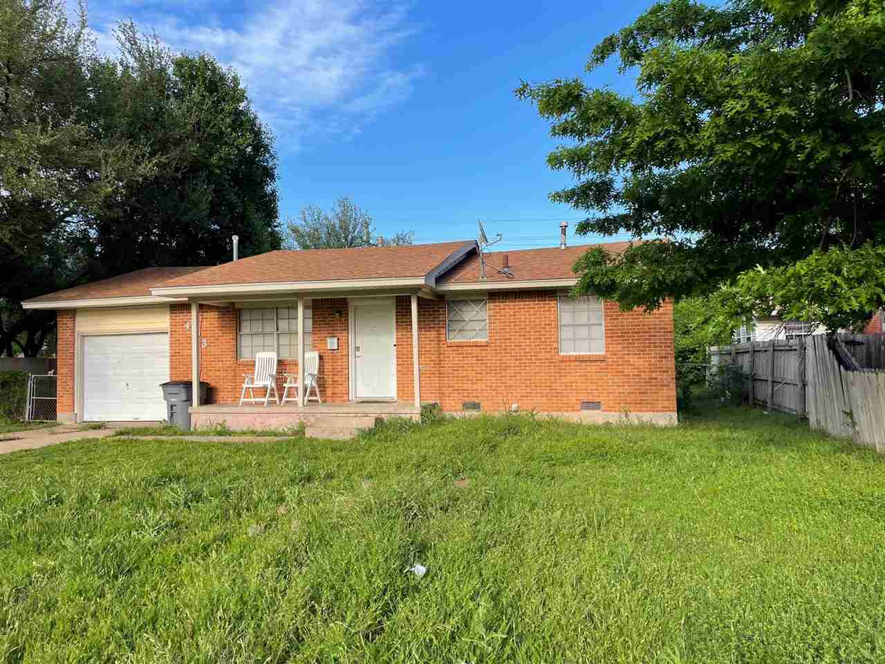 Property Photo:  403 NW 53rd St  OK 73505 