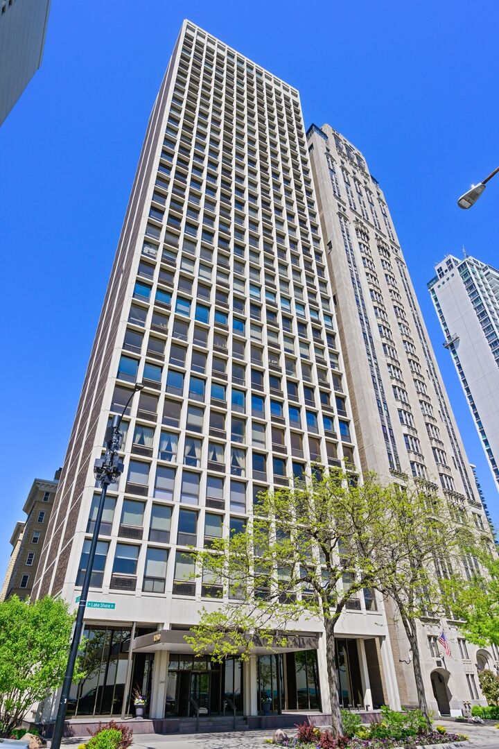 Property Photo:  1240 N Lake Shore Drive 28A  IL 60610 