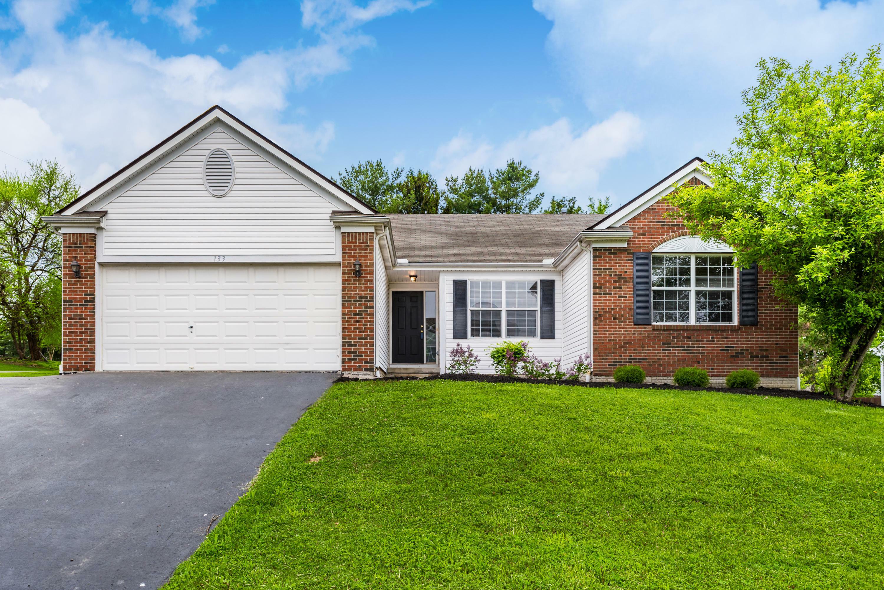 Property Photo: 133 Rolling Acre Drive OH 43136