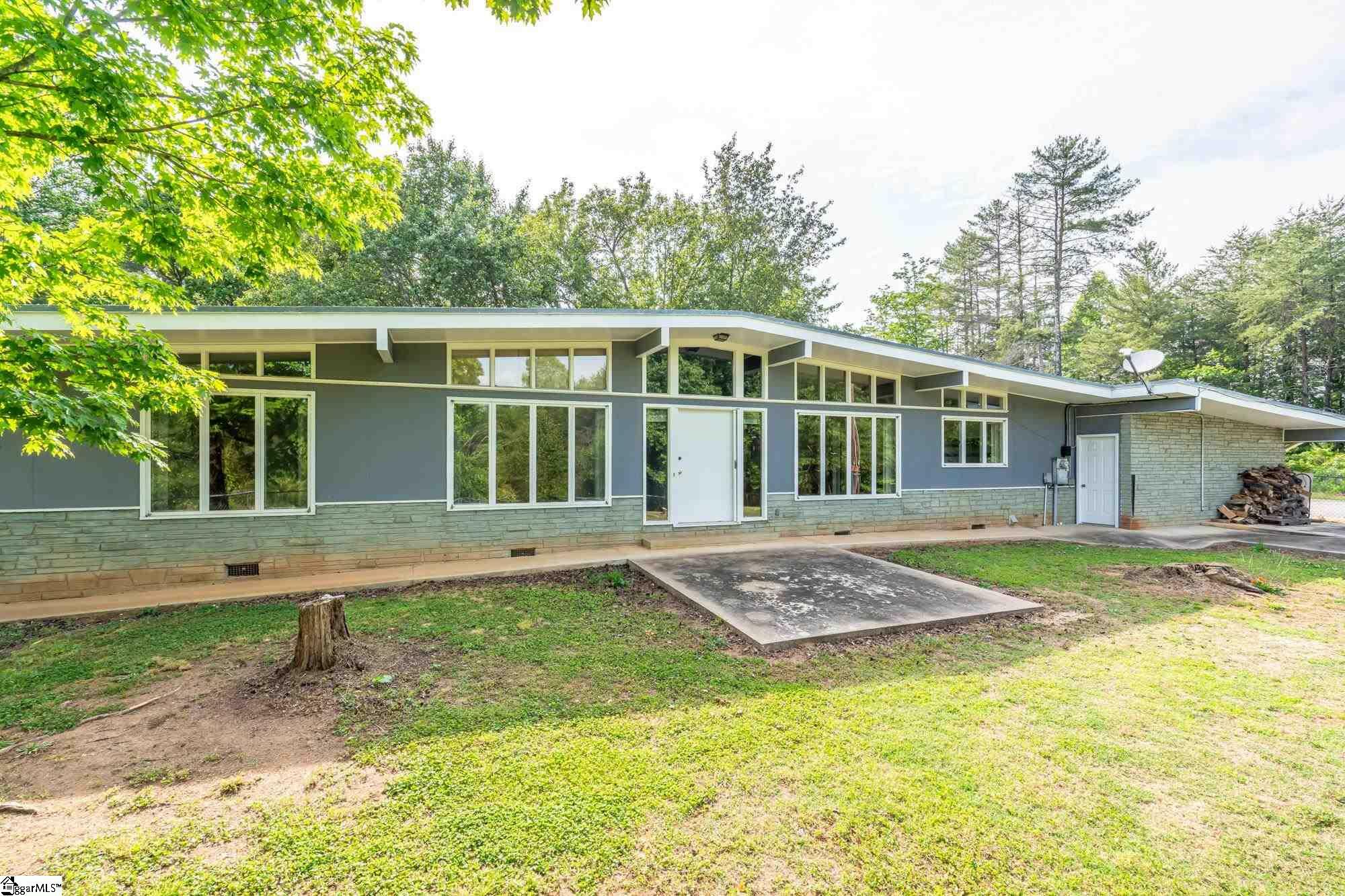 Property Photo:  740 Hulon Howard Road  SC 29356 