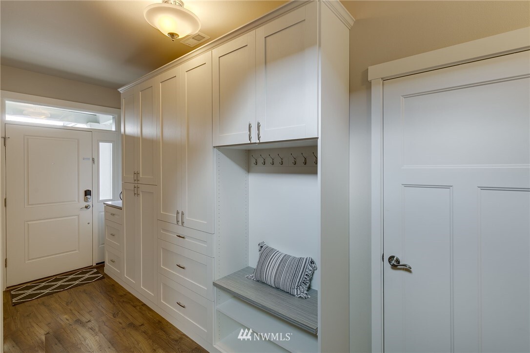 Property Photo: 15124 277th Place NE WA 98019