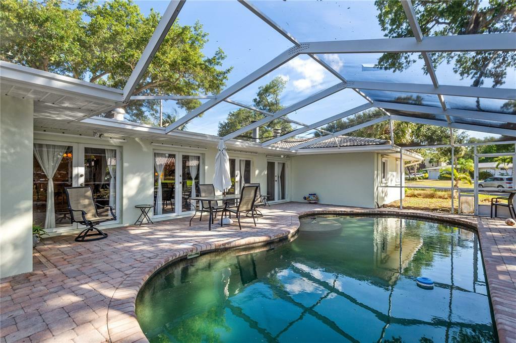 Property Photo: 309 Harbor View Lane FL 33770