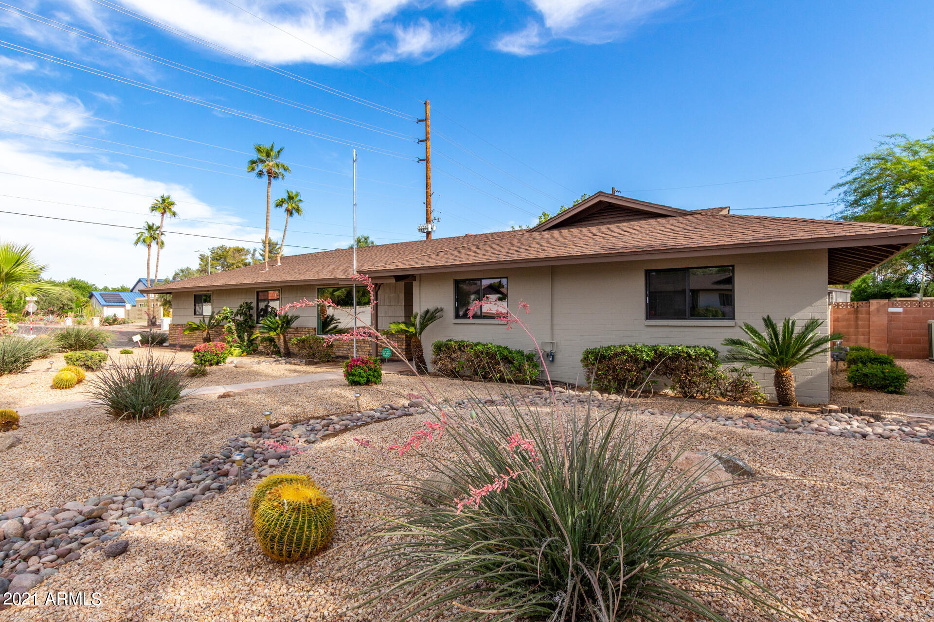 Property Photo: 1501 W Tuckey Lane AZ 85015