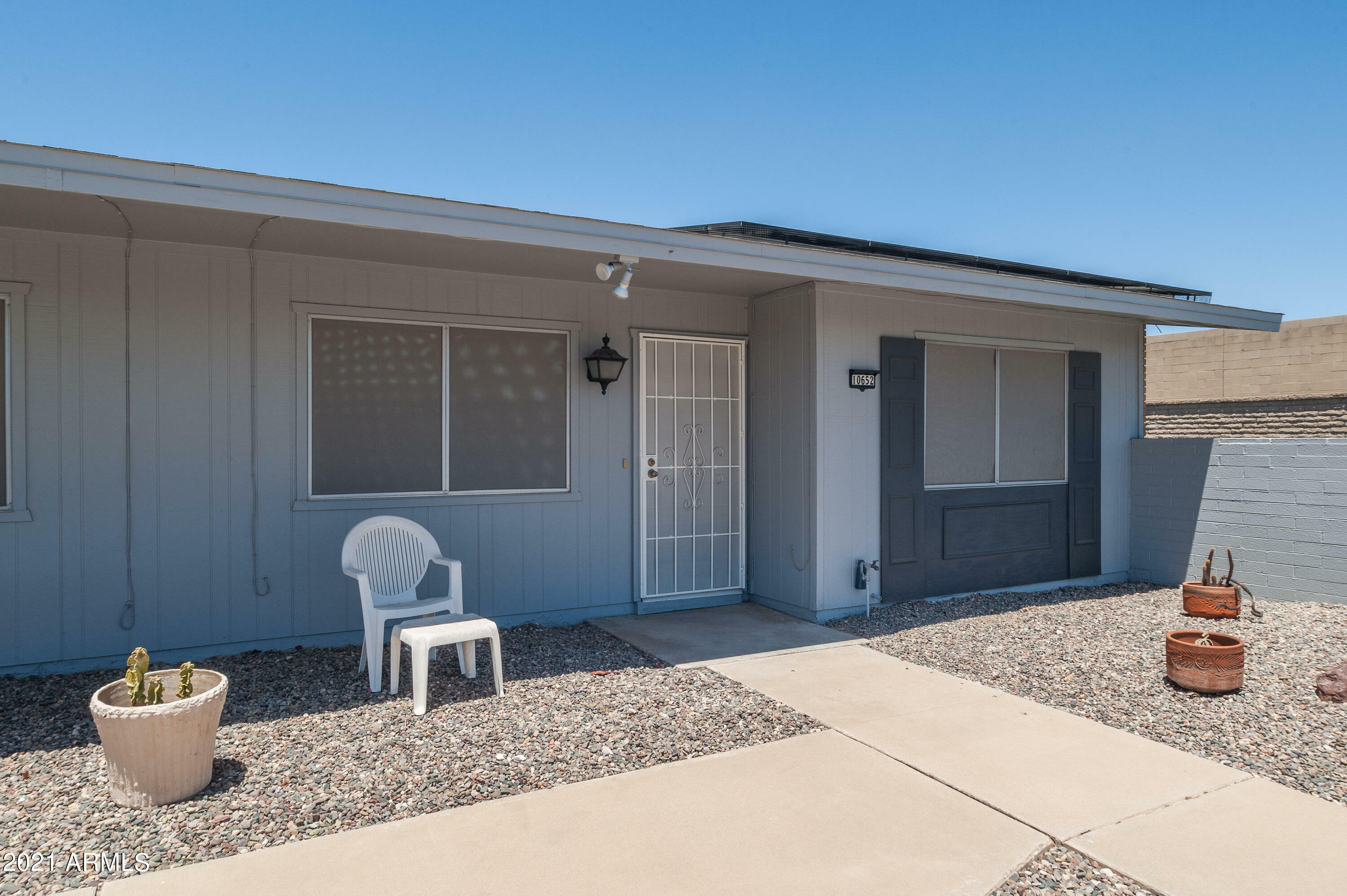 Property Photo: 10652 W Coggins Drive AZ 85351