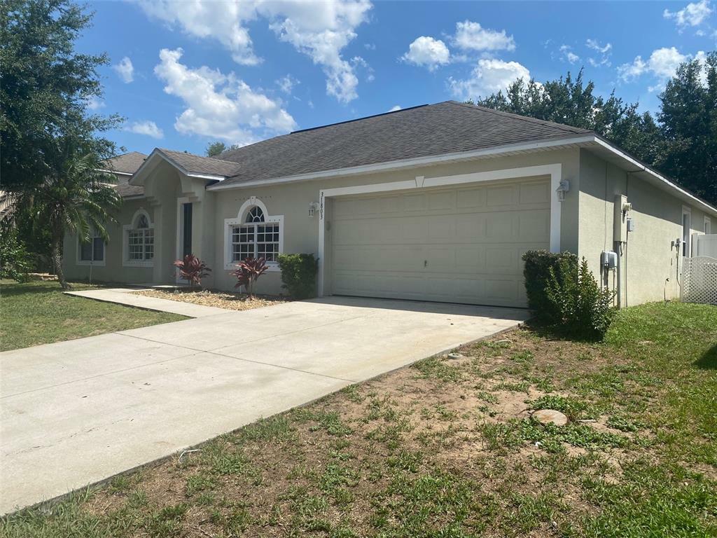 Property Photo:  31803 Parkdale Drive  FL 34748 