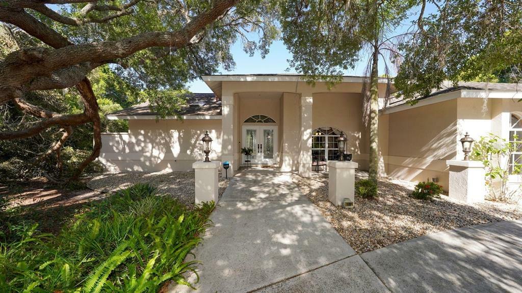 Property Photo: 1281 Larchmont Drive FL 34223