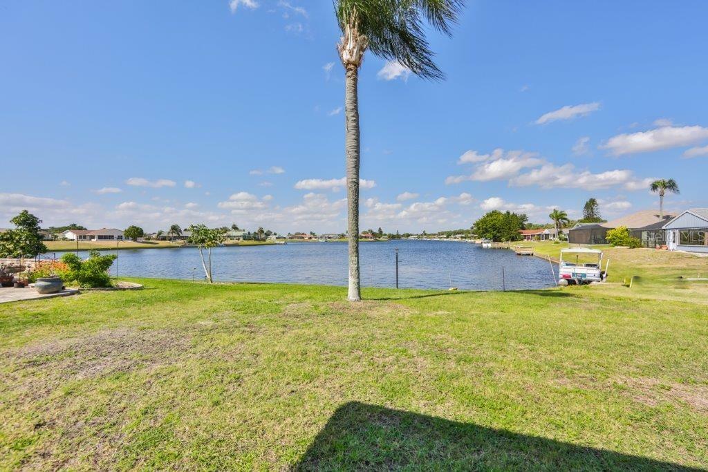 Property Photo:  201 S Pebble Beach Boulevard  FL 33573 