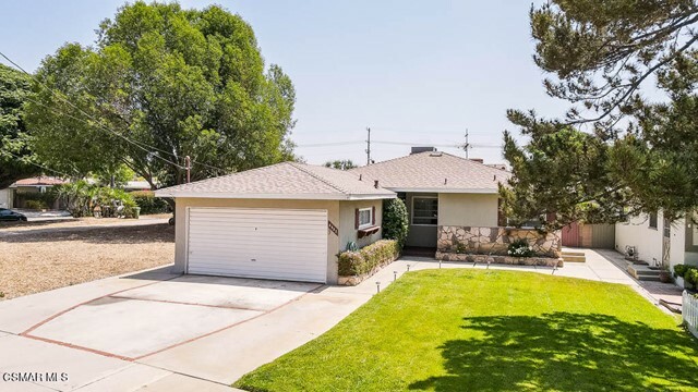 Property Photo:  6852 Rubio Avenue  CA 91406 