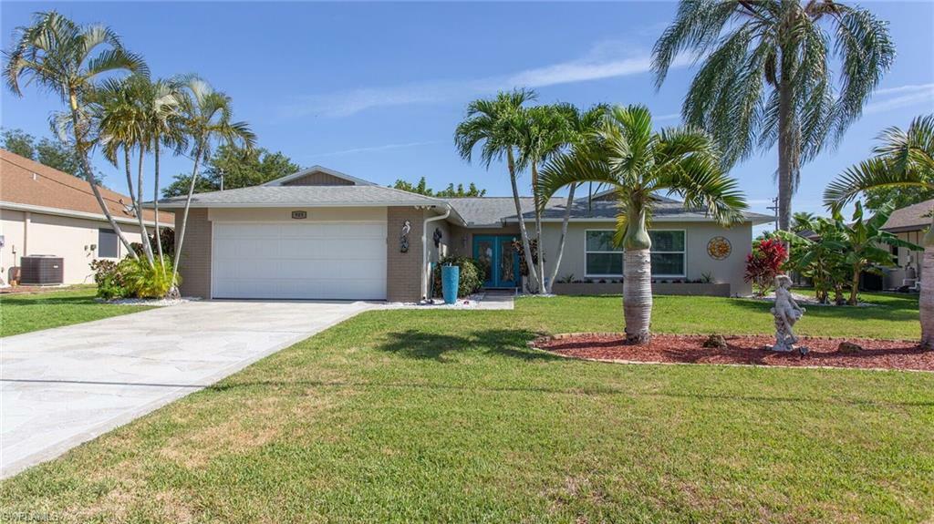 Property Photo: 905 SW 52nd Street FL 33914