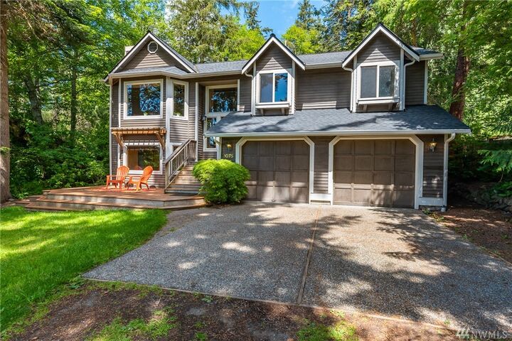 1075 Halsey Dr  Coupeville WA 98239 photo