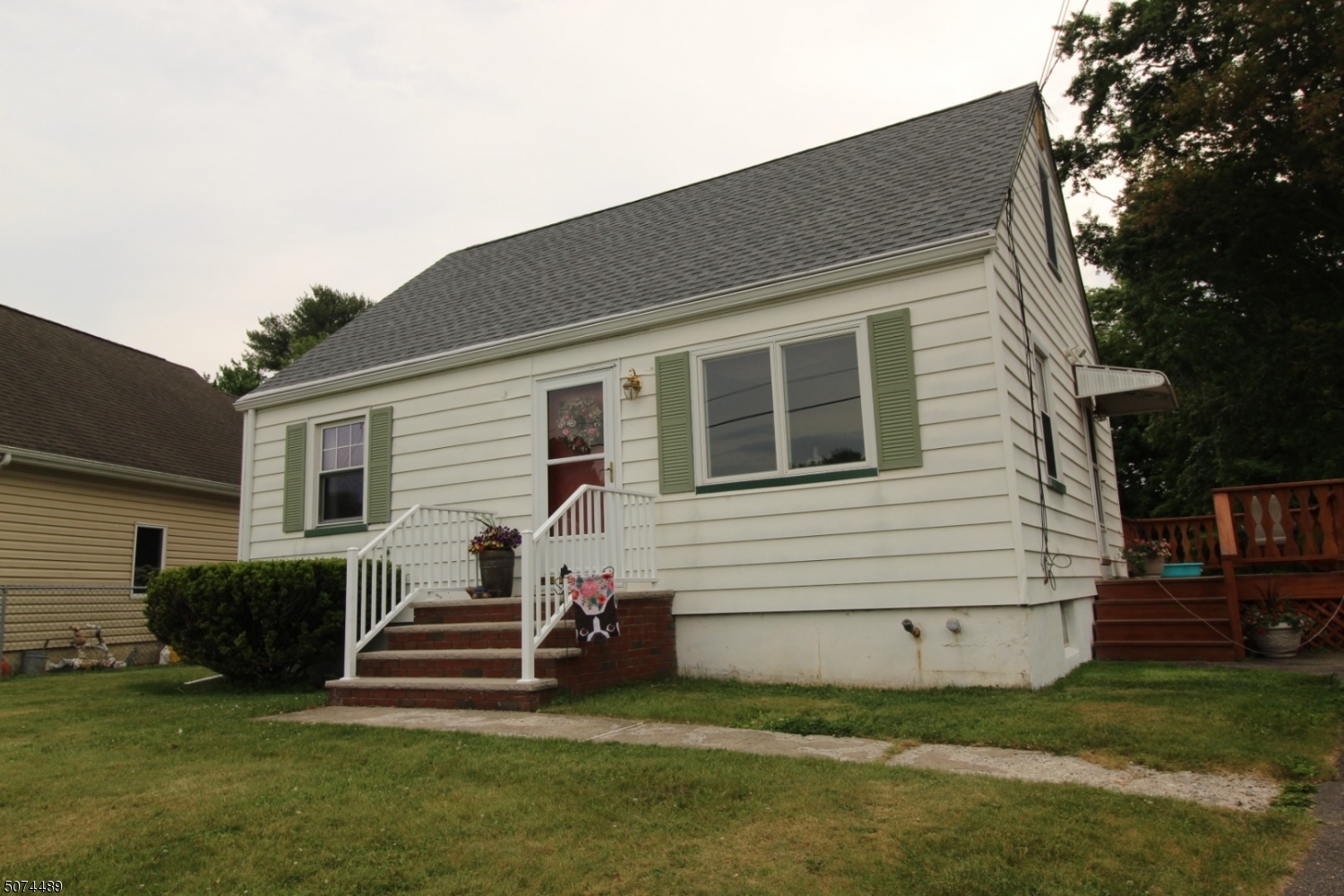 Property Photo:  22 Gregory Dr  NJ 07847 