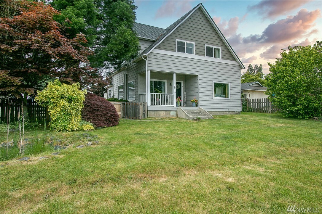 Property Photo: 3015 Perry Ave WA 98310