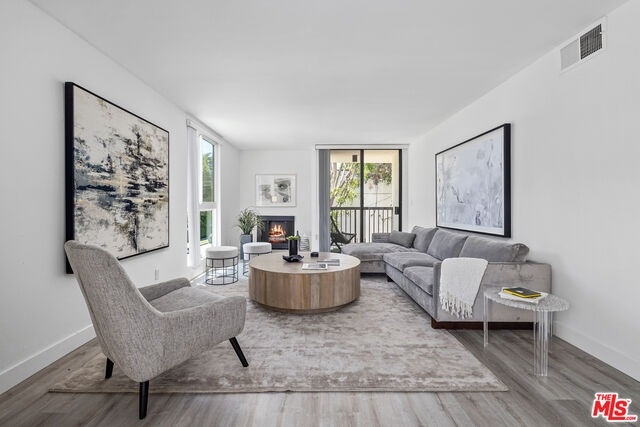 Property Photo: 911 N Kings Rd 110 CA 90069