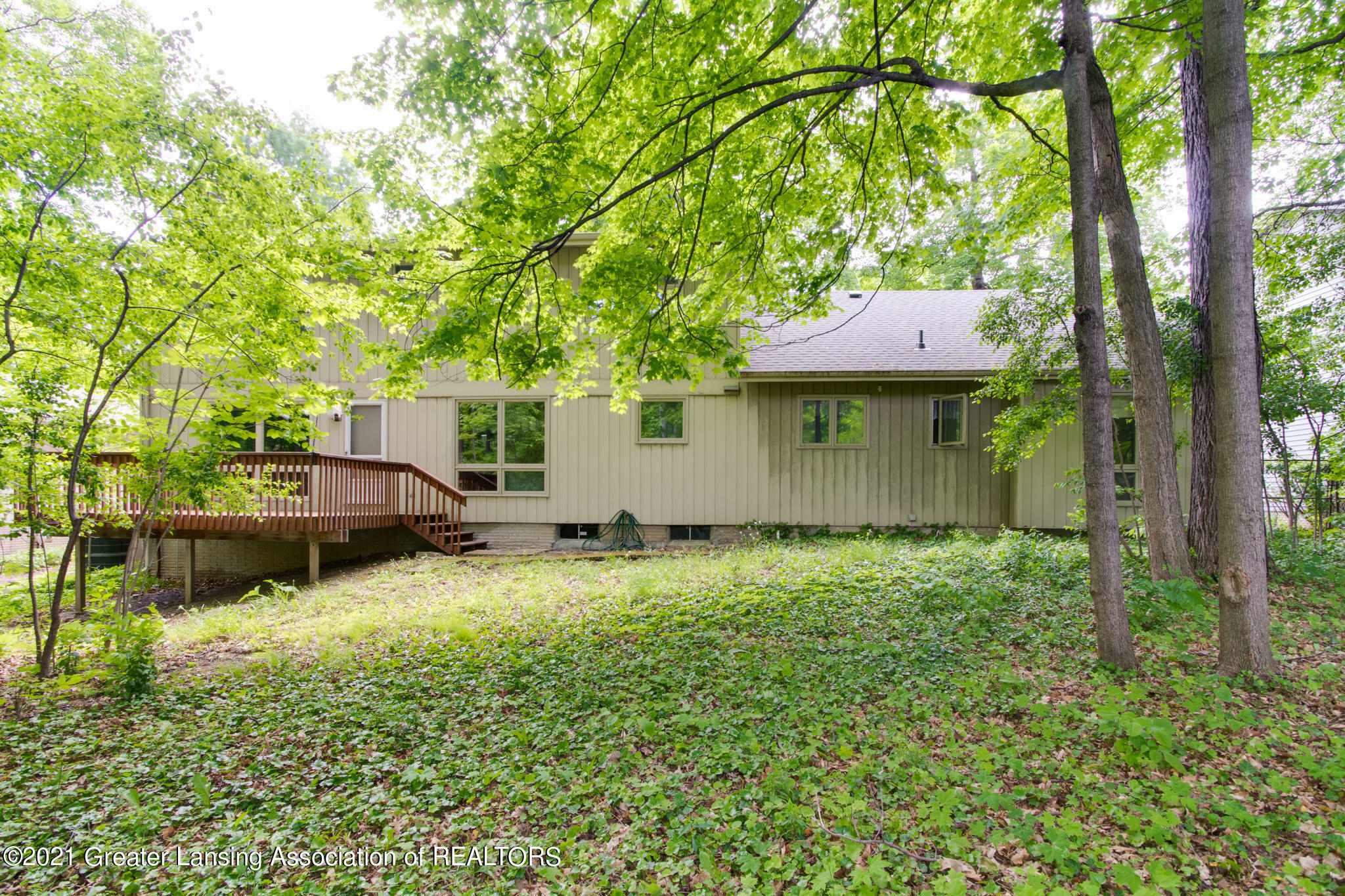 Property Photo:  1000 Whitman Drive  MI 48823 