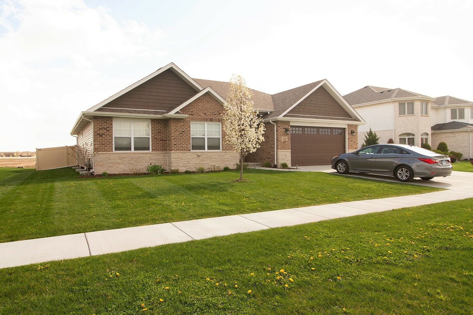 Property Photo:  400 Stone Cutter Drive  IL 60914 