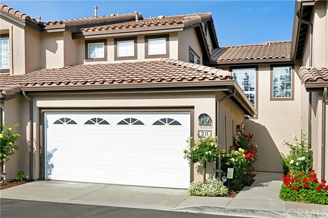 Property Photo:  20 Meadowbrook  CA 92656 