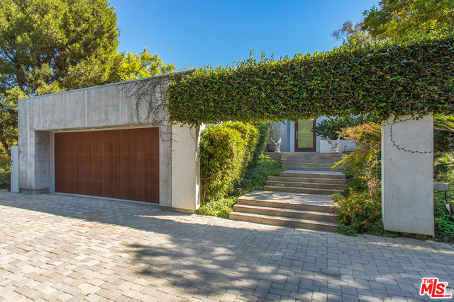 Property Photo: 6848 Fernhill Dr CA 90265