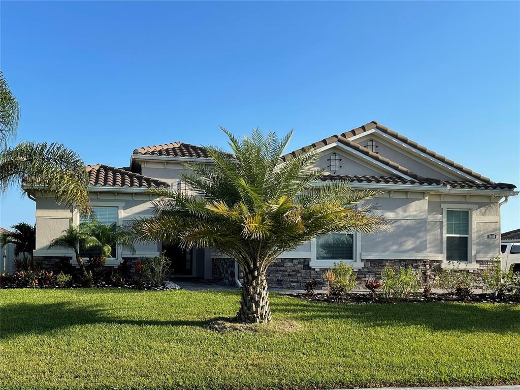 Property Photo: 16614 6th Avenue E FL 34212