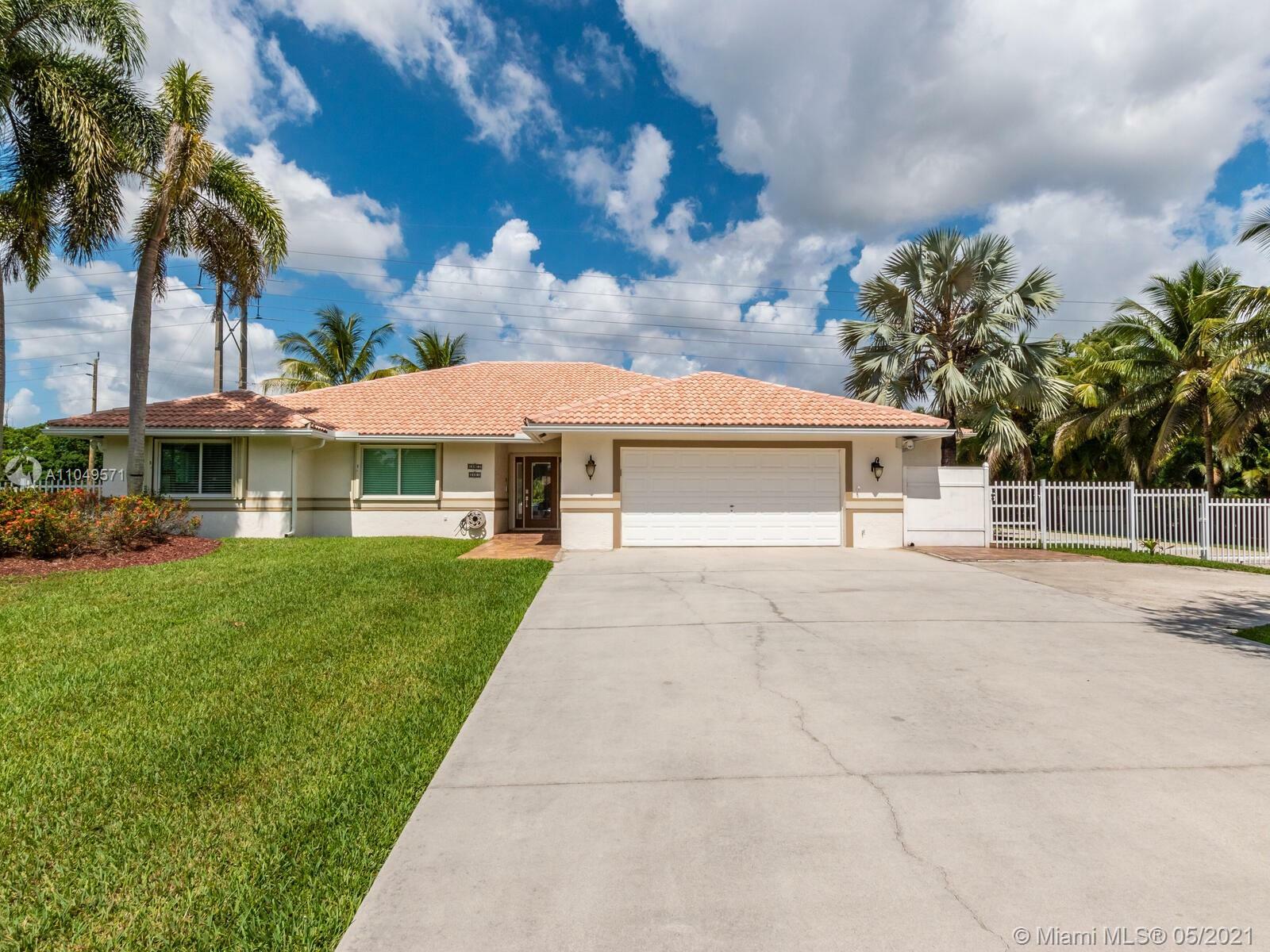 Property Photo: 2681 SW 156th Ave FL 33331