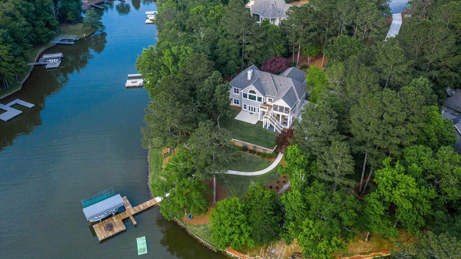 Property Photo: 1011 Old Still Road GA 30642