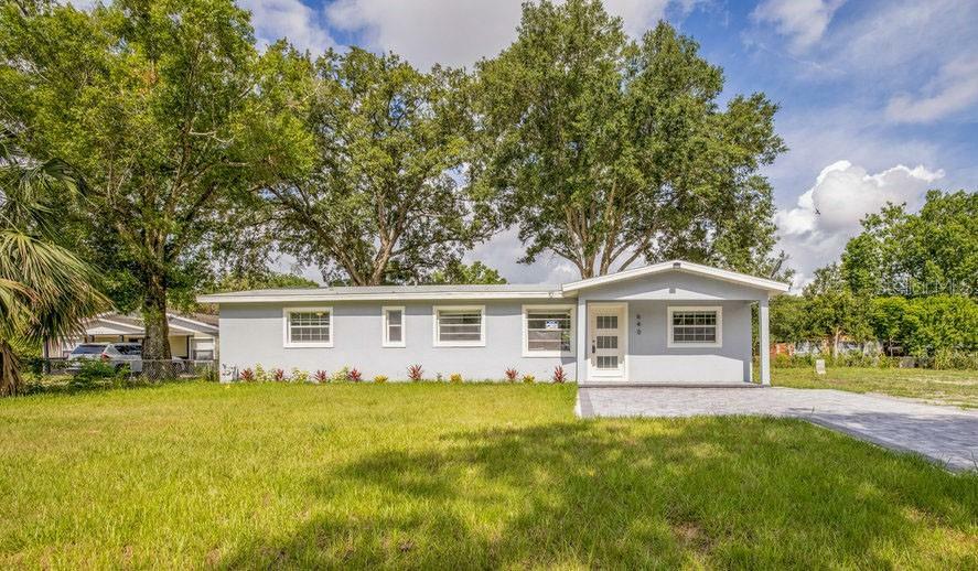 Property Photo:  640 Burch Avenue  FL 34787 