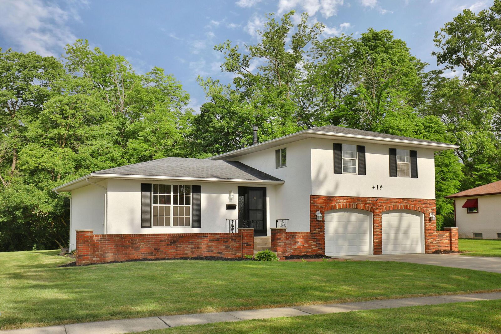 Property Photo:  419 Lyncroft Drive  OH 43230 