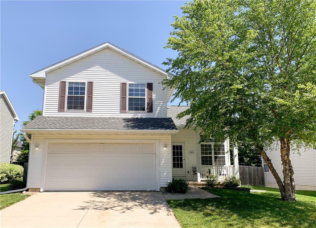 Property Photo:  2810 SW Village Circle  IA 50023 