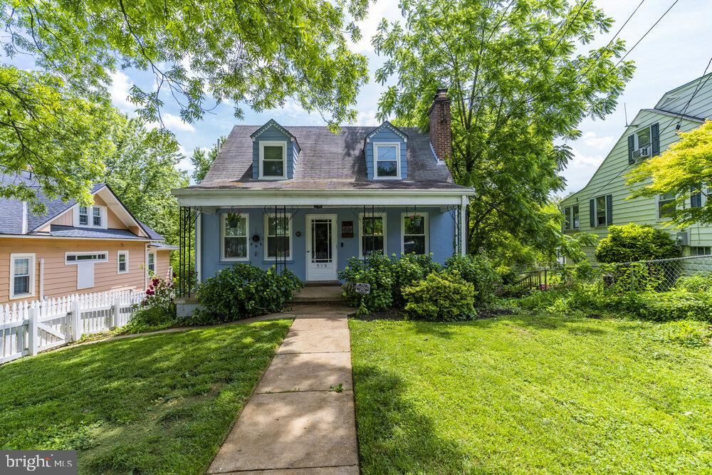 Property Photo: 319 S Horners Lane MD 20850