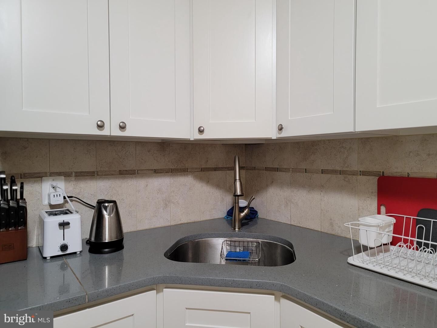 Property Photo:  445 College Drive  NJ 08817 