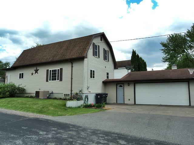 1600 South Cedar Avenue  Marshfield WI 54449 photo