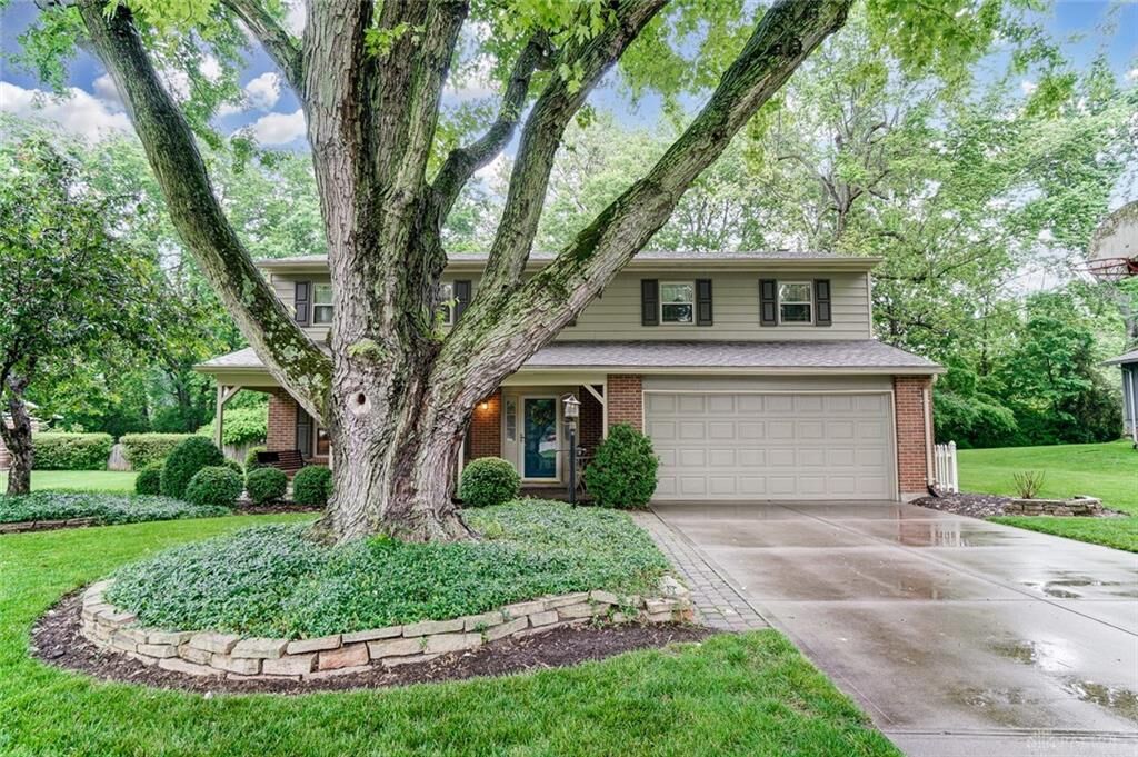 Property Photo: 9570 Shawnee Trail OH 45458