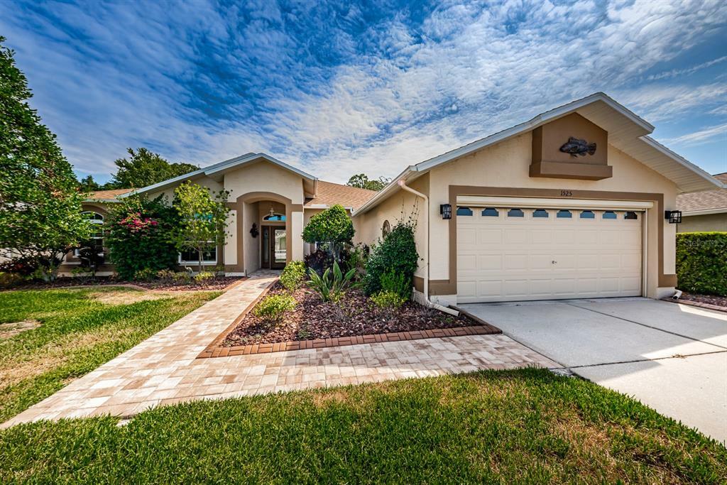 1525 Winding Willow Drive  Trinity FL 34655 photo