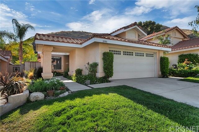 Property Photo: 28983 Sam Place CA 91387