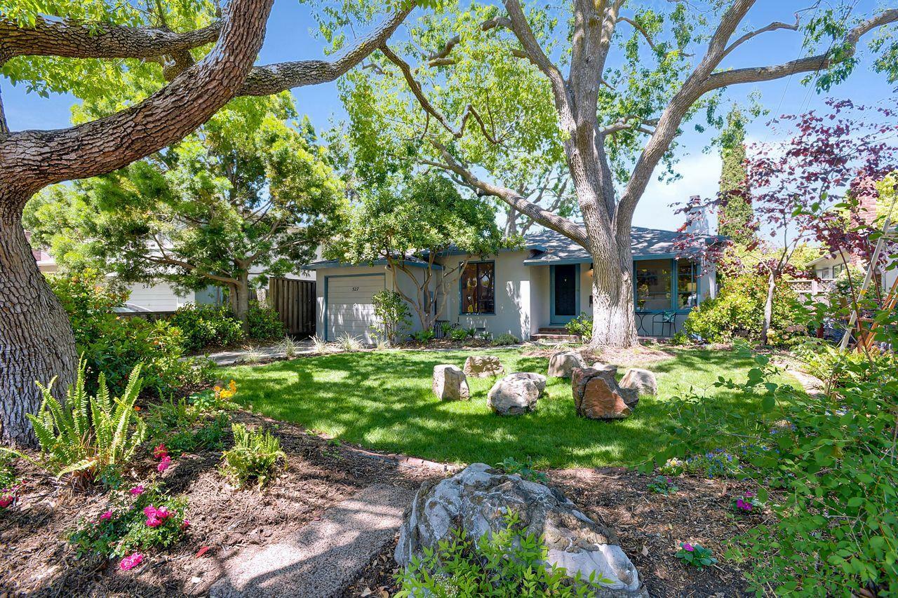 Property Photo:  527 Flynn Avenue  CA 94063 