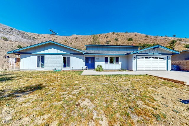 Property Photo:  247 Channel Heights Court  CA 93003 