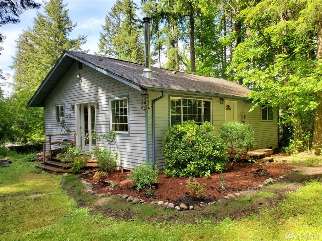 21904 Crest Lane SE  Yelm WA 98597 photo