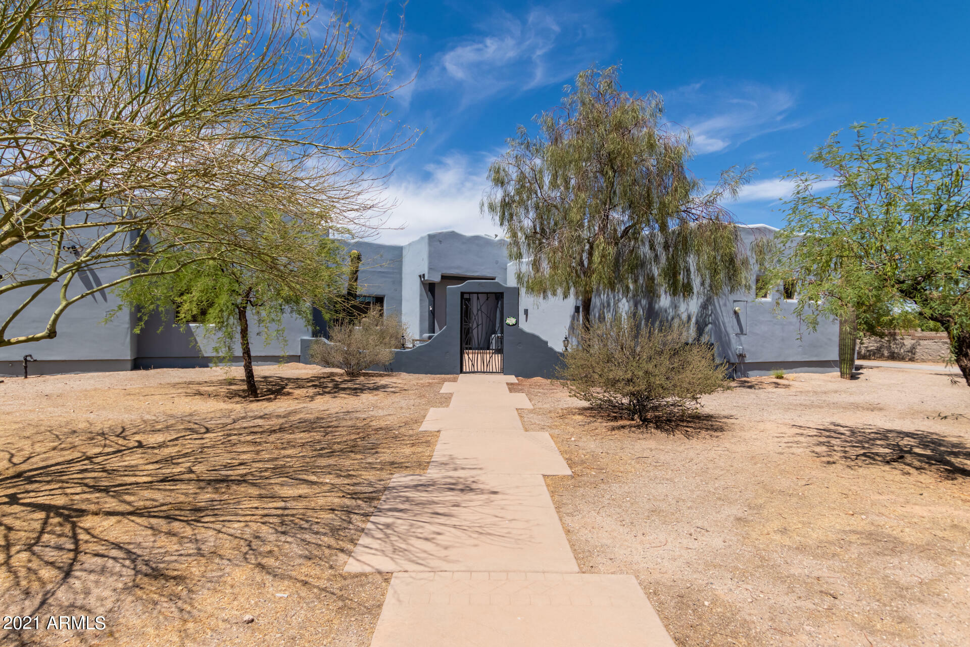 Property Photo:  29811 N 255th Drive  AZ 85361 