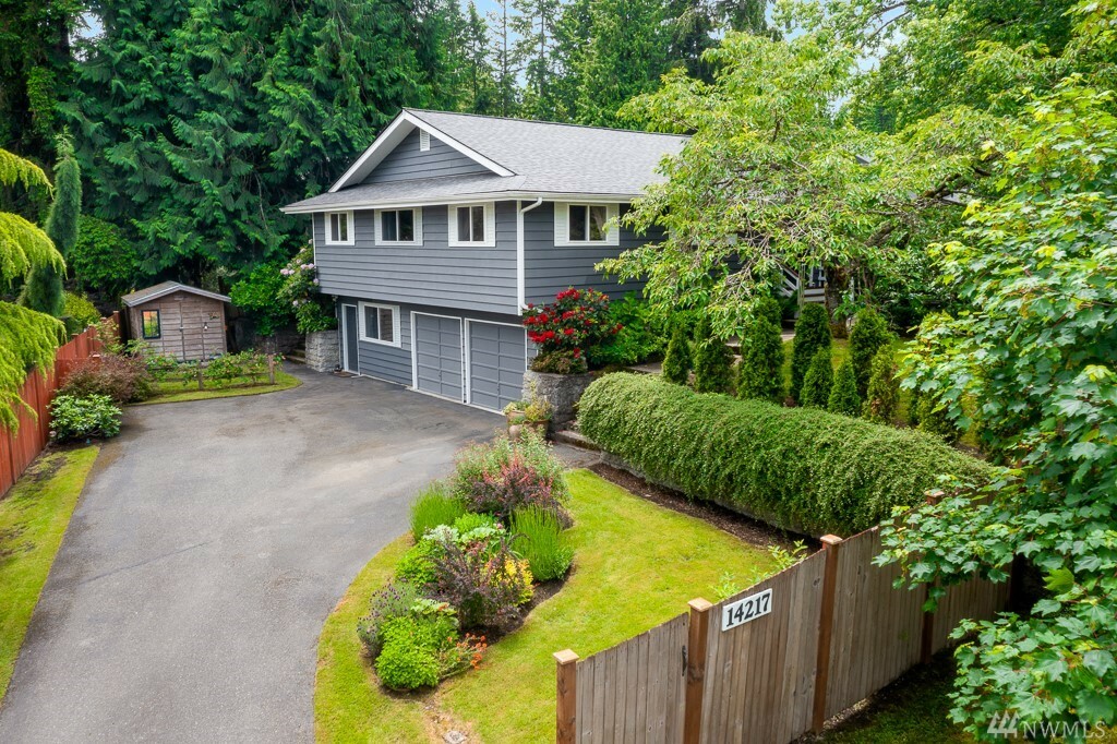 Property Photo: 14217 Old Redmond Rd WA 98052