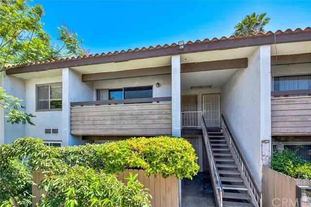 Property Photo:  2521 W Sunflower Avenue P12  CA 92704 