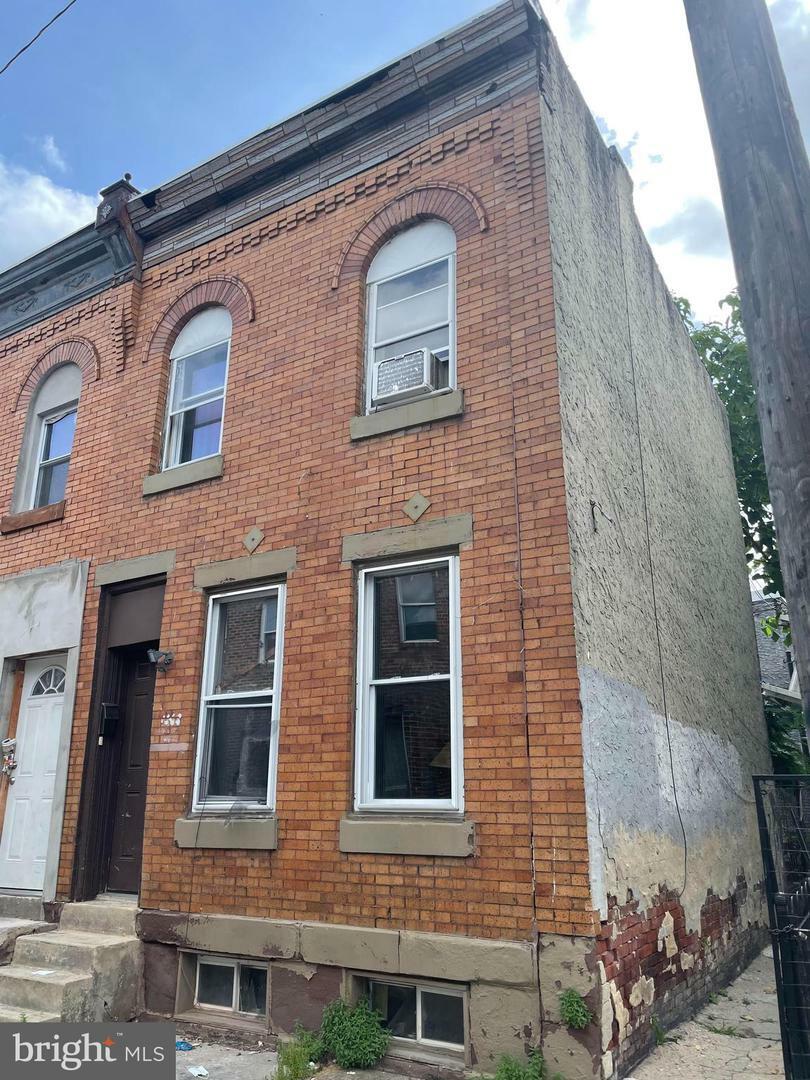 Property Photo:  3301 Hartville Street  PA 19134 