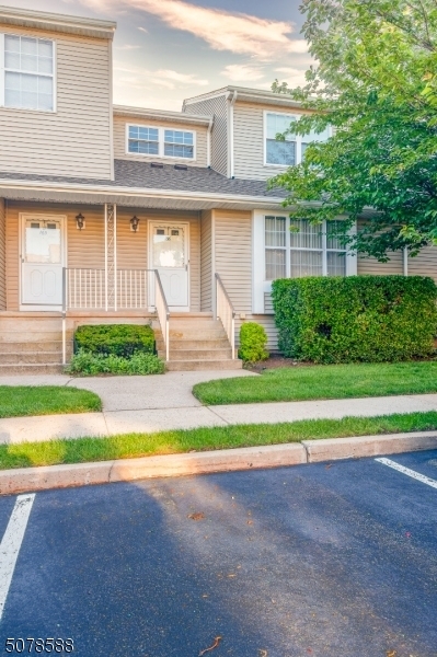 166 Carson Ct  Franklin Twp. NJ 08873 photo