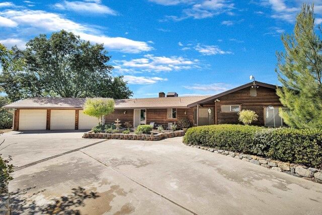 Property Photo: 15527 Woods Valley Rd CA 92082