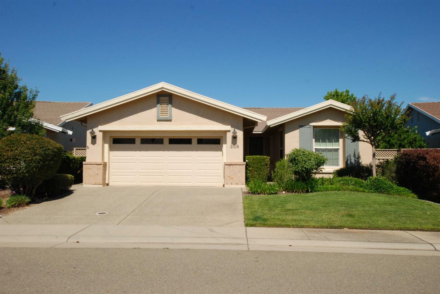 Property Photo:  208 Surreytop Lane  CA 95648 