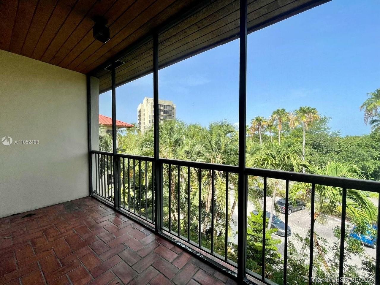 Property Photo: 55 Ocean Lane Dr 4029 FL 33149