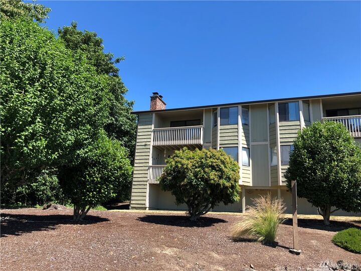 3560 Narrows View Lane NE 204  Bremerton WA 98310 photo