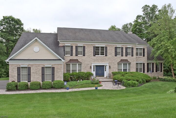 25 Crownview Ct  Sparta Twp. NJ 07871 photo