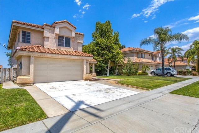 Property Photo: 10370 Agate Avenue CA 92359