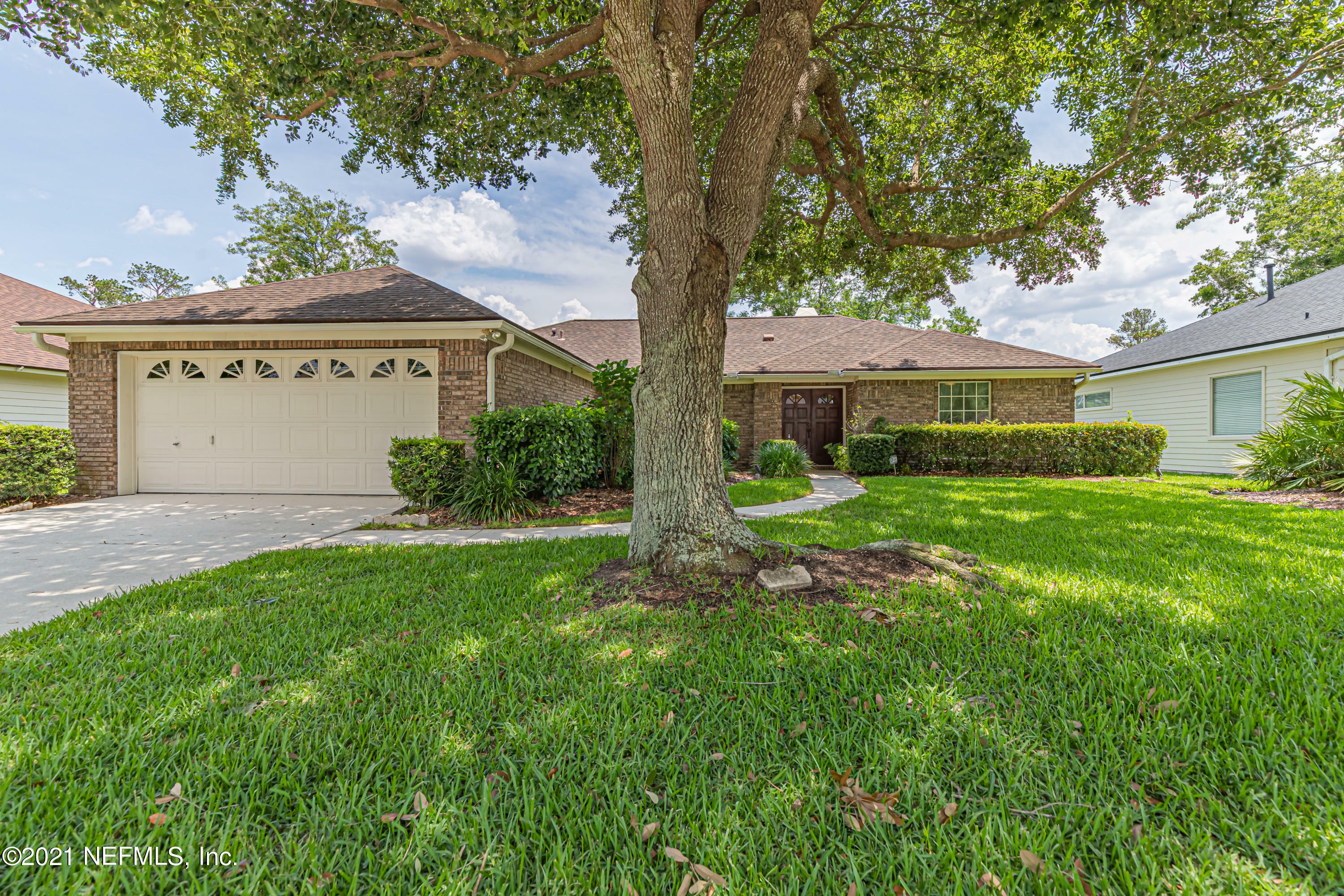 Property Photo:  1587 Shelter Cove Drive  FL 32003 